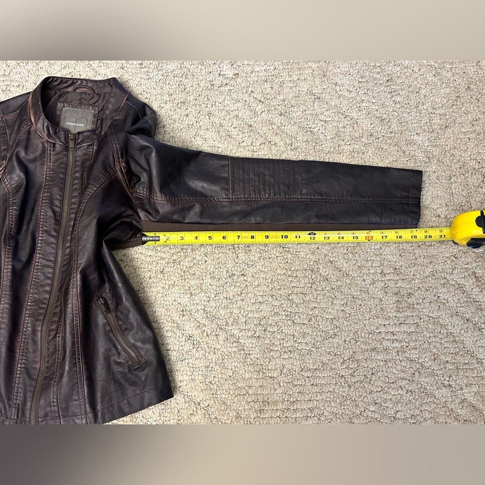 Maurice’s Faux Brown Leather Jacket Full Zip Size Large - Picture 12 of 15